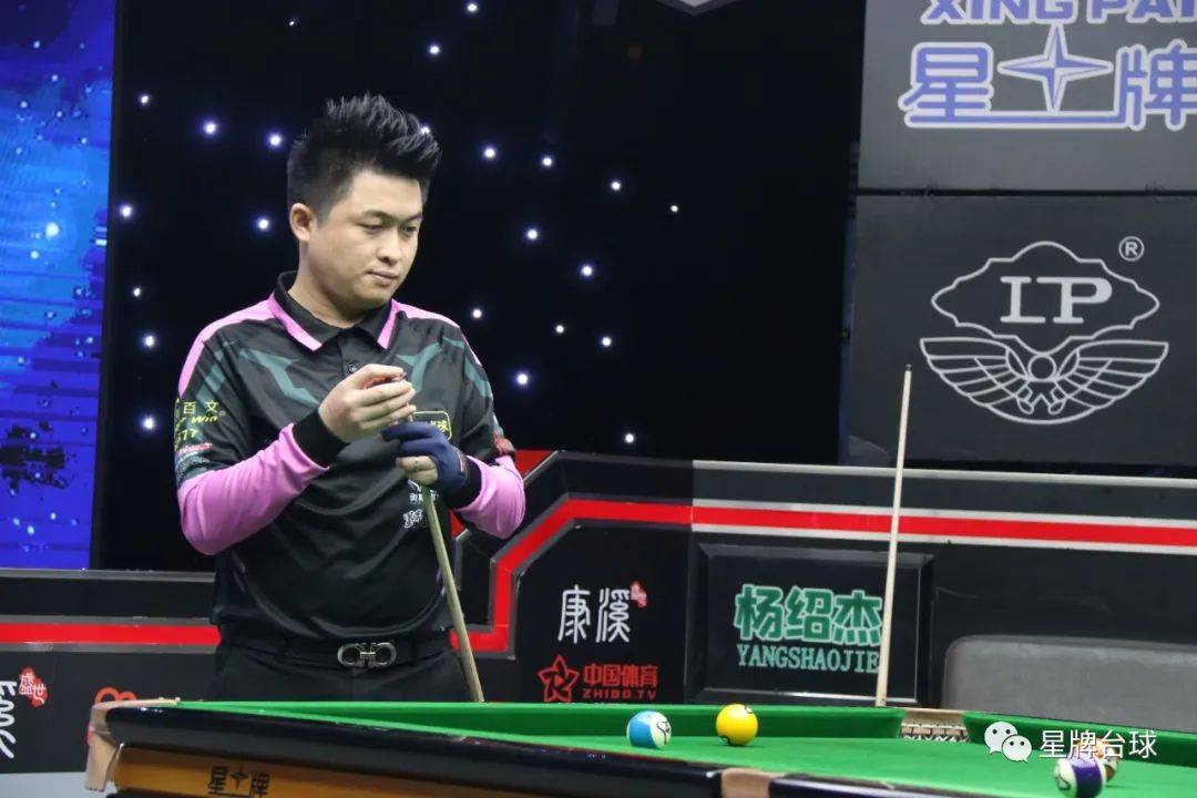 对羽毛球的 对羽毛球的