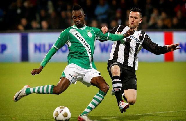 中依然展现 中依然展现