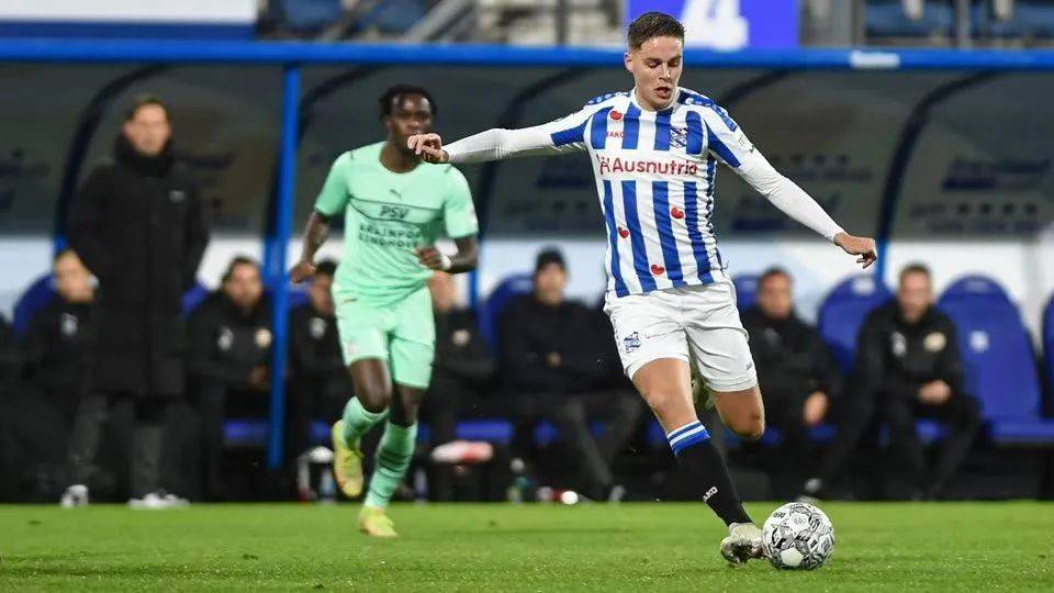 以中肋方向 以中肋方向